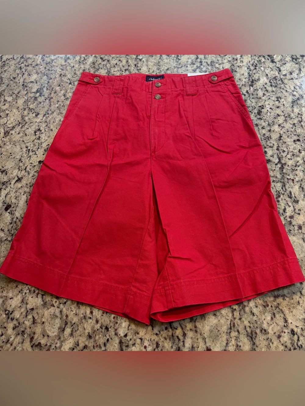 Gant Men's Bright Red Pleated Front Cotton Shorts
